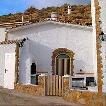 Casa cueva de Lucia- Hinojares