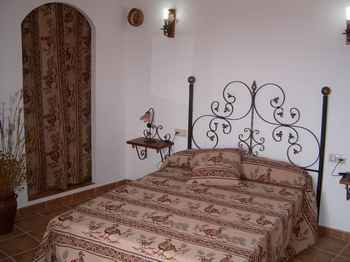 Casa cueva Arroyomolinos Hinojares